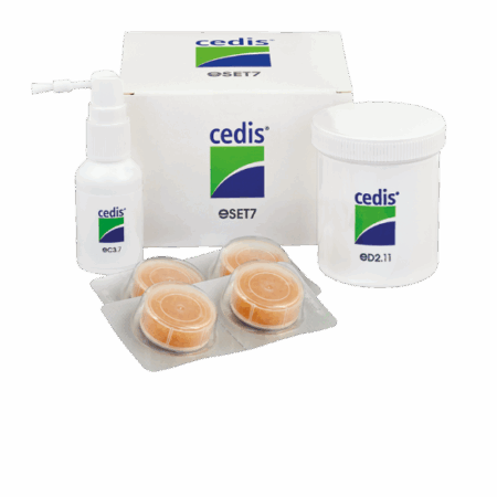 Zestaw czyszczący do aparatów słuchowych  wewnątrzusznych ITE, CIC, IIC, z Spray Cedis