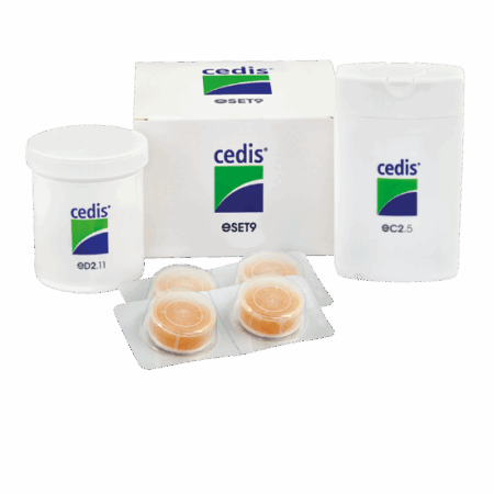 Zestaw czyszczący do aparatów wewnątrzusznych  ITE, CIC,IIC z chusteczkami Cedis